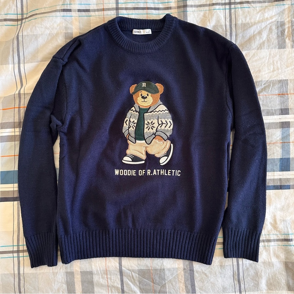 NEW Spao Navy Crewneck Sweater with Bear Design